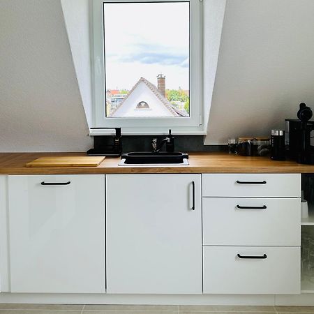 Bergblick-Apartment Istayunixi Seenaehe-Workspace-Netflix I Keine Monteure フリードリヒスハーフェン エクステリア 写真